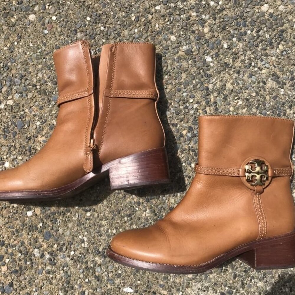 Tory Burch Miller Dark Tiramisu Women's Leather 45mm Heel Zip Up Bootie Shoes - Picture 4 of 4